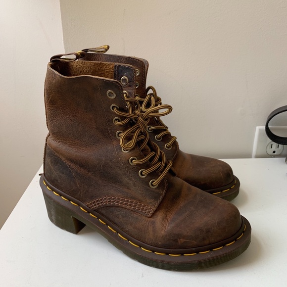 dr martens clemency brown